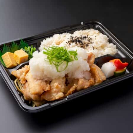 おろし塩レモン唐弁当 | 西宮市小松西町でからあげとお弁当のテイクアウトとデリバリーならこまつのポテカラ屋